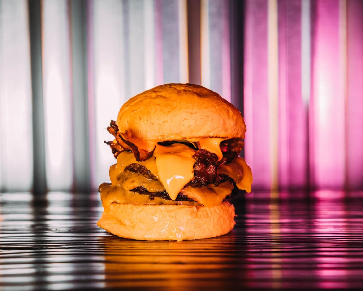 Hamburguesa Hannibal de Bubble Smash con tres carnes, cheddar y bacon